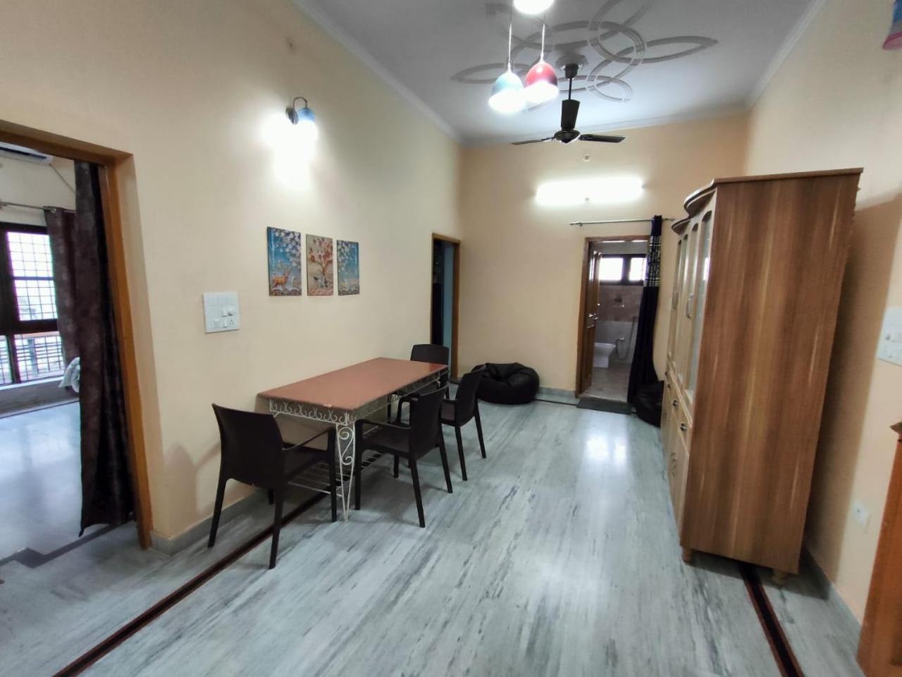 Nature View Homestay Dehradun Room photo