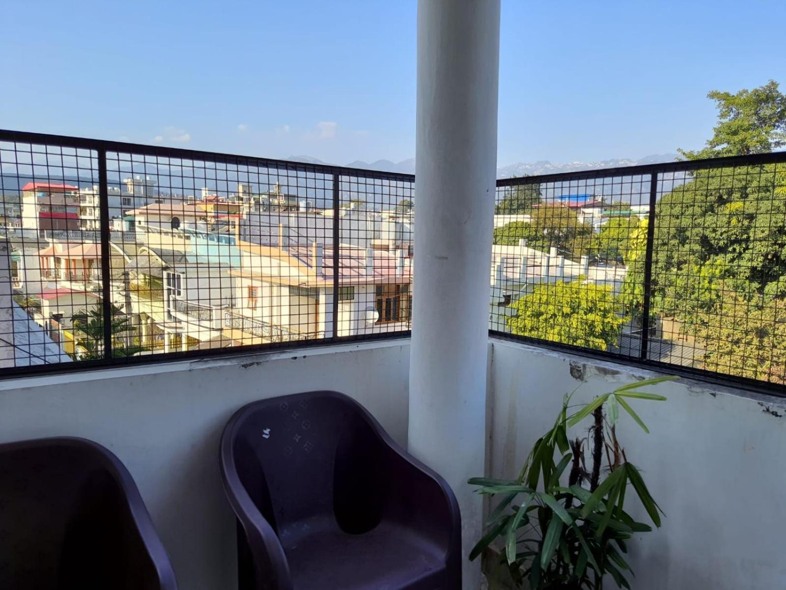 Nature View Homestay Dehradun Room photo
