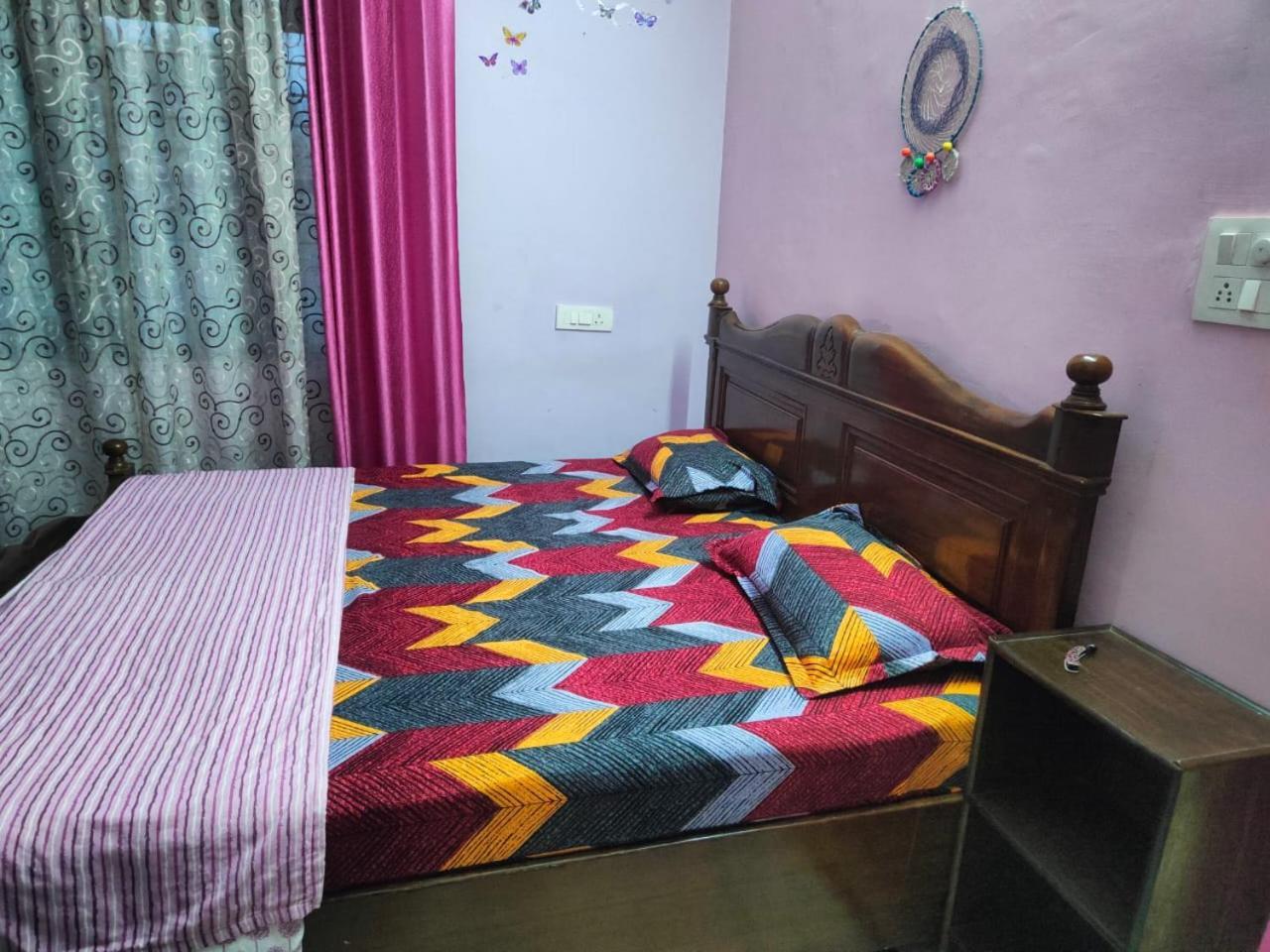 Nature View Homestay Dehradun Room photo